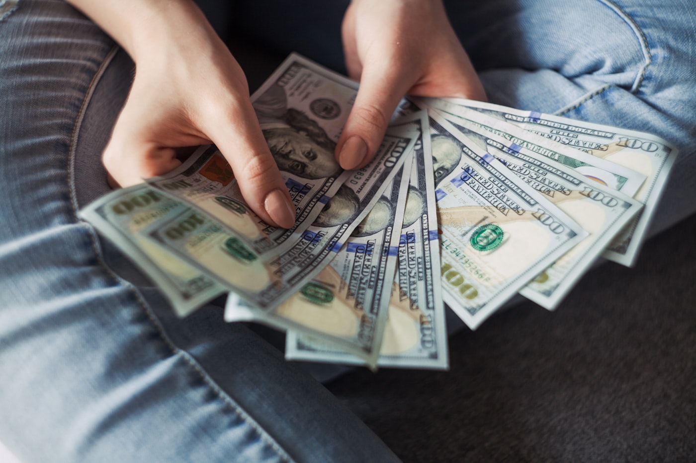 What to Invest in Right Now — Brunei Reader Guide